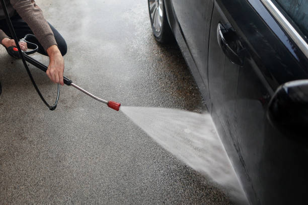 Why Choose Our Certified Pressure Washing Experts for Your Project Needs in Jefferson, IA?